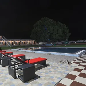 Collection O 46898 Tanishk Garden & Resort 3*, Sohna India